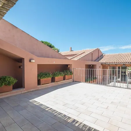 Stupenda Pulcheddu Villa *